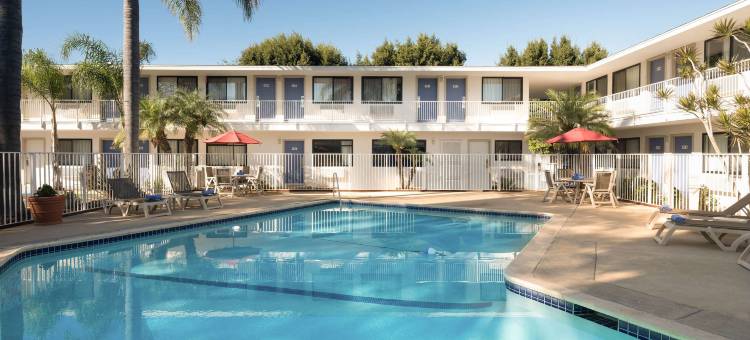 圣巴巴拉6号汽车旅馆 - 戈拉塔(Motel 6 Goleta, CA - Santa Barbara)图片