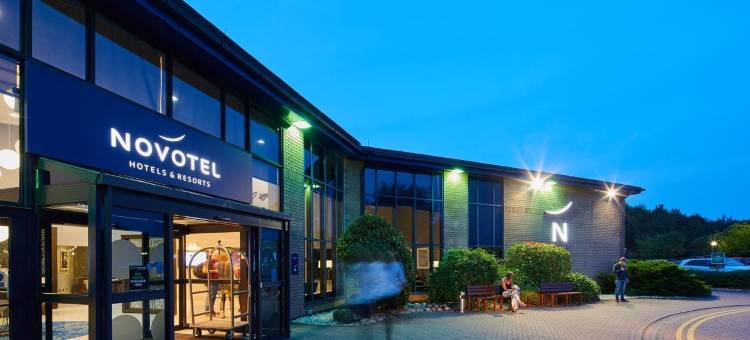 诺富特伦敦斯坦斯特德机场酒店(Novotel London Stansted Airport)图片