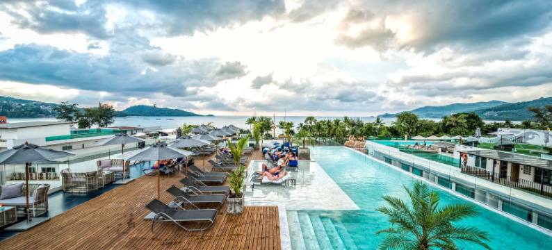 客莱福巴东普吉岛酒店(Hotel Clover Patong Phuket)图片