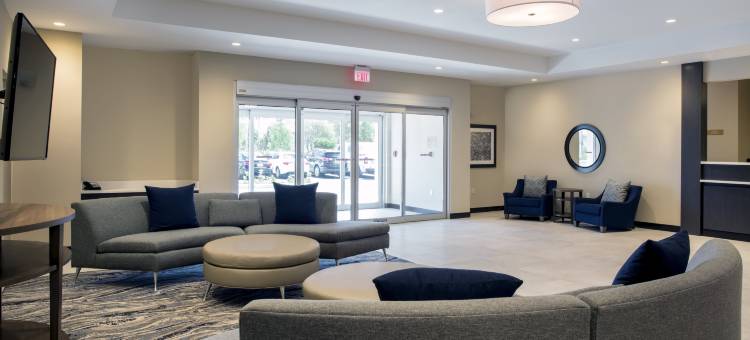 迈阿密行政机场-肯德尔Candlewood Suites(Candlewood Suites MIAMI EXEC AIRPORT - KENDALL by IHG)图片