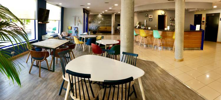 马德里圣塞巴斯蒂安德洛斯雷耶斯智选假日酒店(Holiday Inn Express Madrid-San Sebastian D/L Reyes)图片