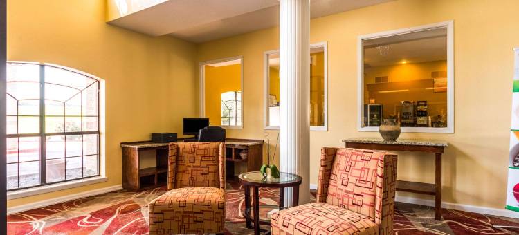 市中心附近大学凯艺酒店(Quality Inn University Near Downtown)图片