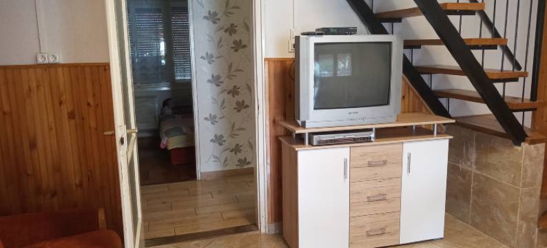 A Whole Holiday House with a Garden in Fonyod for 2-10 Persons图片