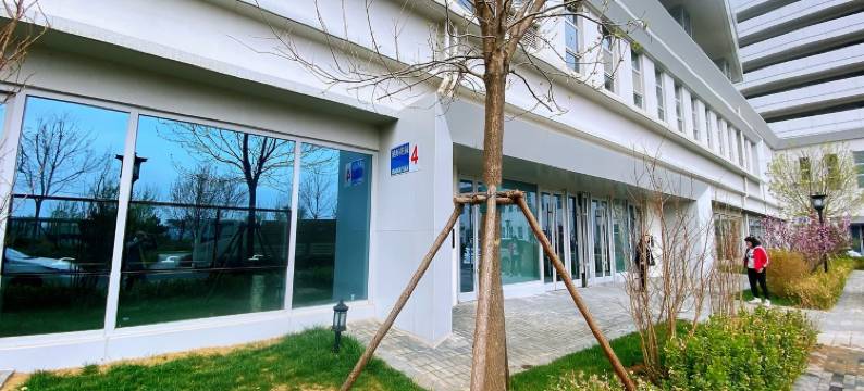 阿卡小镇民宿(滨海新大道2号分店)图片