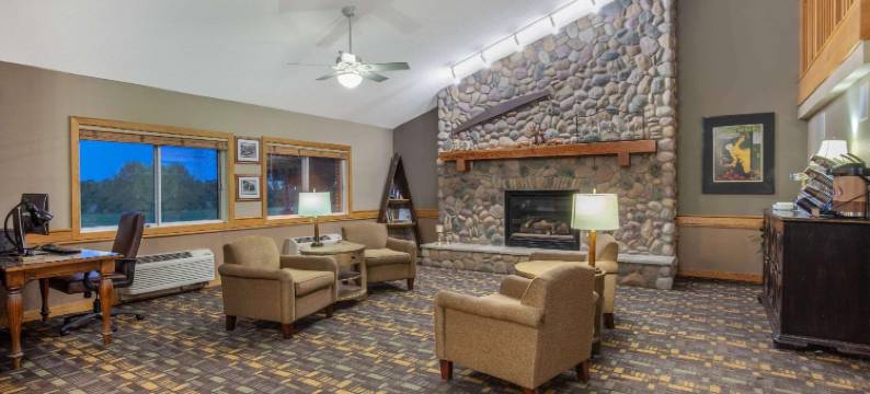 斯蒂尔沃特温德姆美吟温德姆酒店(AmericInn by Wyndham Stillwater)图片