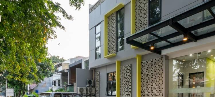 红多兹Plus酒店-近史纳延城(RedDoorz Plus Near Senayan City)图片