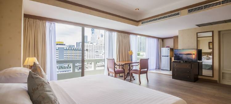 是隆城市酒店(Silom City Hotel)图片