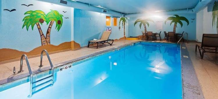 加迪纳贝斯特韦斯特优质套房酒店(Best Western Plus Gardena Inn  Suites)图片