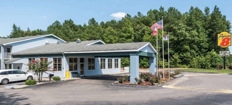 费耶特维尔速8酒店(Super 8 by Wyndham Fayetteville)图片