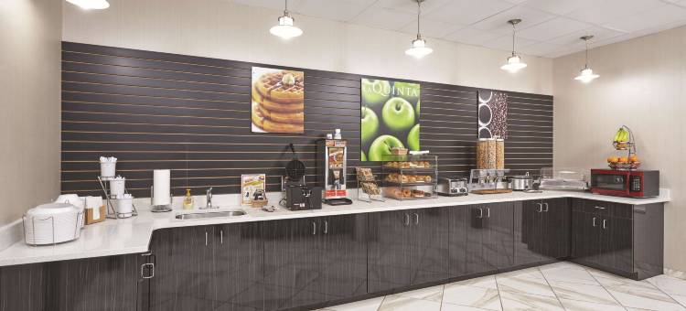 斯普林菲尔德拉昆塔温德姆套房酒店(La Quinta Inn & Suites by Wyndham Springfield IL)图片