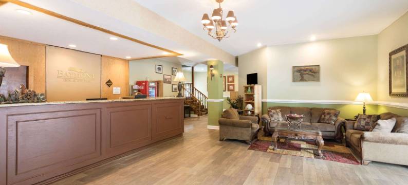 海伦呗盟套房酒店(Baymont by Wyndham Helen)图片