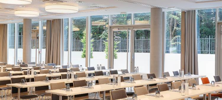 巴黎默冬艾尔米塔日贝斯特韦斯特优质酒店(Best Western Plus Paris Meudon Ermitage)图片