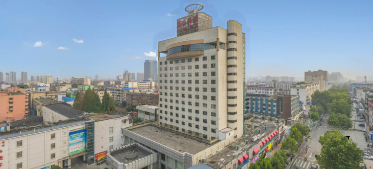 周口饭店(万顺达百货客运中心站店)图片