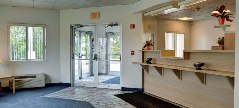 沃里克普罗维登斯机场6号汽车旅馆 - I-95(Motel 6 Warwick, RI - Providence Airport - I-95)图片