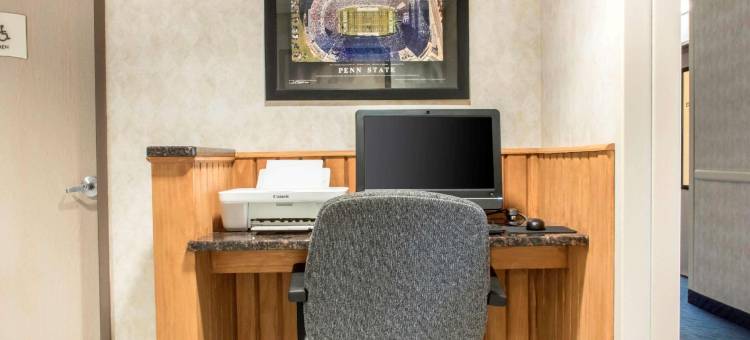 温德姆戴斯宾州州立大学酒店(Days Inn by Wyndham Penn State)图片