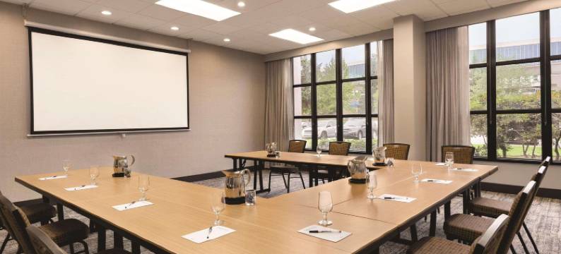 西雅图机场丽筠酒店(Radisson Hotel Seattle Airport)图片