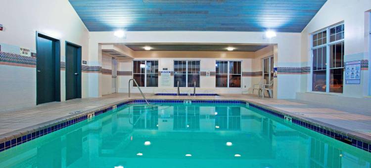 明尼苏达布鲁克林中心丽怡酒店(Country Inn & Suites by Radisson, Brooklyn Center, MN)图片