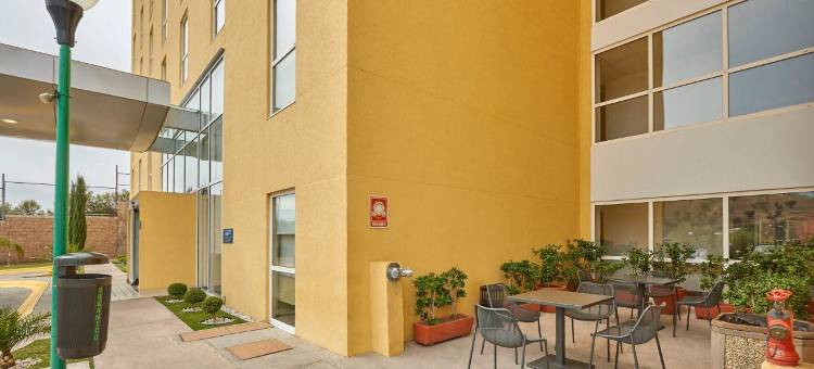 图斯特拉-古铁雷斯波利福鲁姆万豪城市快捷青年酒店(City Express Junior by Marriott Tuxtla Gutiérrez Poliforum)图片