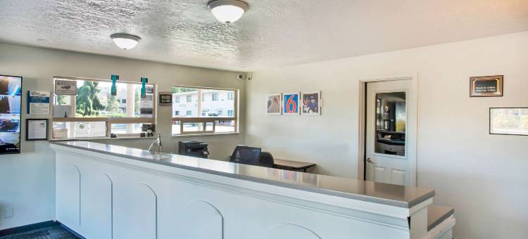 俄勒冈州波特兰格雷舍姆6号汽车旅馆(Motel 6 Gresham, or - Portland)图片