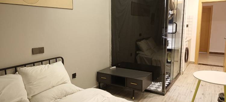 房东小米西公寓(顺金巷分店)图片