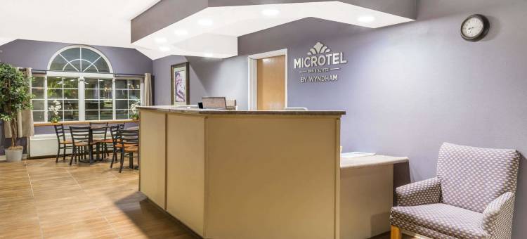苏福尔斯温德姆麦客达套房酒店(Microtel Inn & Suites by Wyndham Sioux Falls)图片