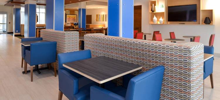 Holiday Inn Express & Suites Ottumwa图片