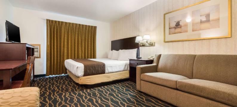 罗德威酒店 伊纳姆克劳 雷尼尔山-水晶山地区(Rodeway Inn Enumclaw Mount Rainier-Crystal Mountain Area)图片