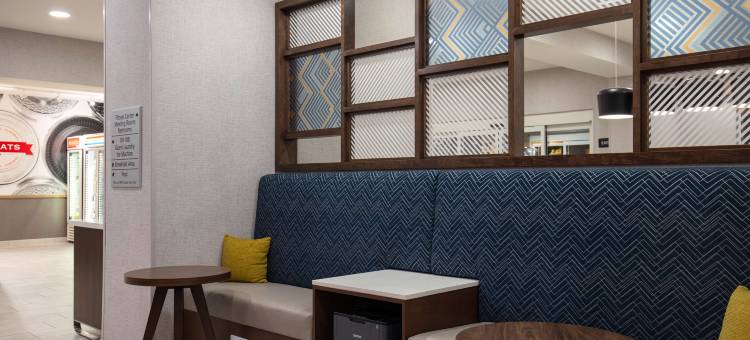 希尔顿汉普顿酒店格林湾体育场(Hampton Inn by Hilton Green Bay Stadium)图片