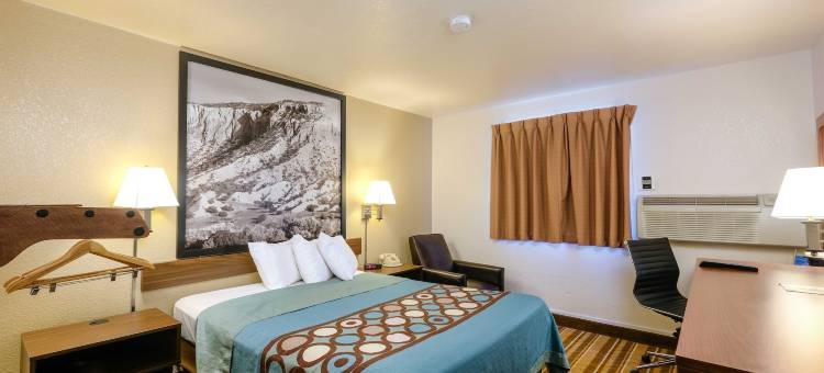 拉斯克鲁塞斯-白沙区温德姆速8酒店(Super 8 by Wyndham Las Cruces/White Sands Area)图片