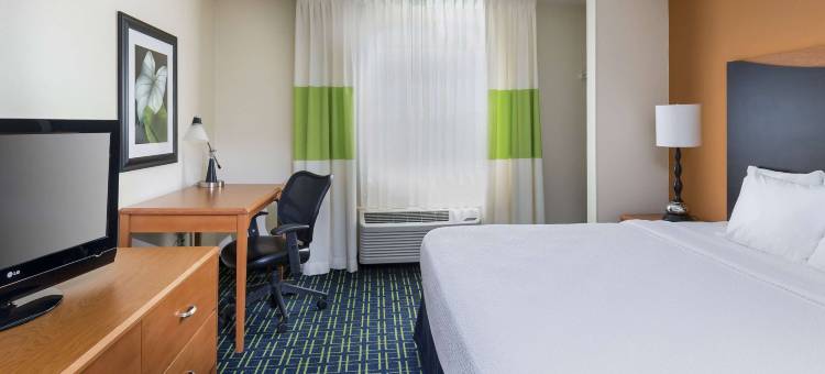 托皮卡AmericInn酒店(AmericInn by Wyndham Topeka)图片