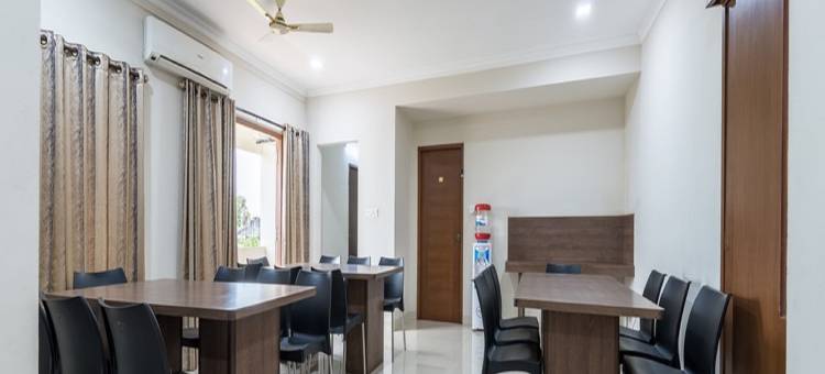凯拉什山套房酒店(Hotel Mount Kailash Suites)图片