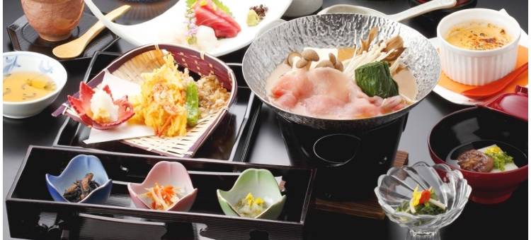 汤之山温泉 马罗尼耶酒店(Hotel de Marronier Yunoyama-Onsen)图片