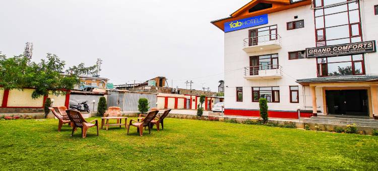 Fabhotel豪华舒适酒店(FabHotel Grand Comforts)图片