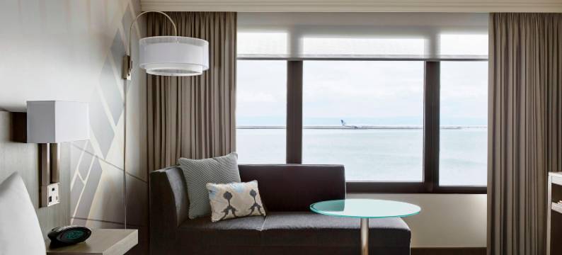 旧金山机场海滨万豪酒店(San Francisco Airport Marriott Waterfront)图片