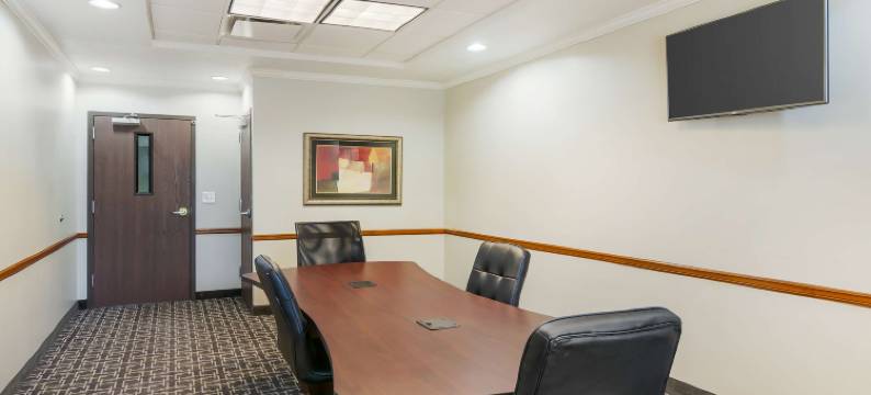 奥拉西贝斯特韦斯特优质套房酒店(Best Western Plus Olathe Hotel)图片