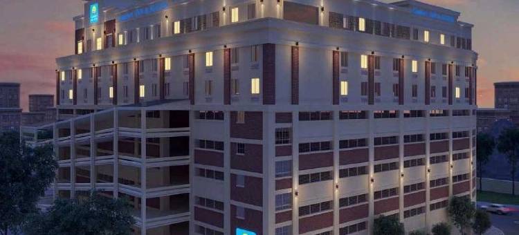 纽瓦克自由国际机场舒适套房酒店(Comfort Inn & Suites Newark Liberty International Airport)图片