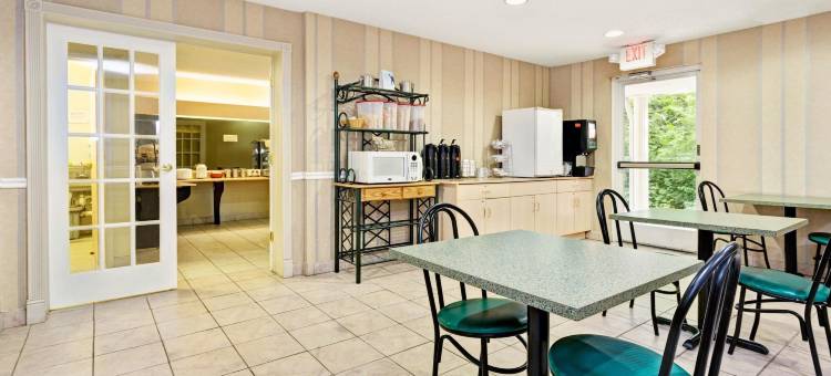 弗洛伦斯-辛辛那提机场麦客达套房酒店(Microtel Inn & Suites by Wyndham Florence/Cincinnati Airport)图片