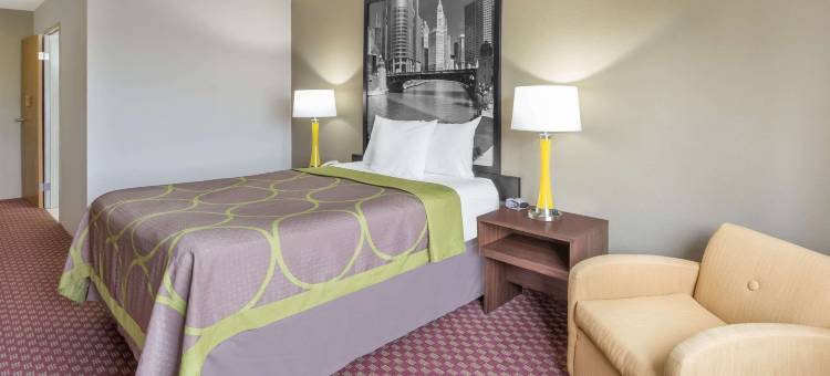 希伯伦洛厄尔地区速8酒店(Super 8 by Wyndham Hebron Lowell Area)图片