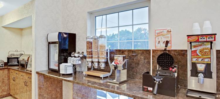 布莱克伍德温德姆豪生酒店-近费城(Howard Johnson by Wyndham Blackwood Near Philadelphia)图片