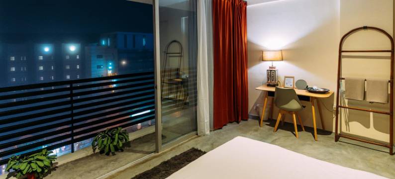 步行至SIAR-不允许儿童(Walk-up to Siar - Children Not Allowed)图片