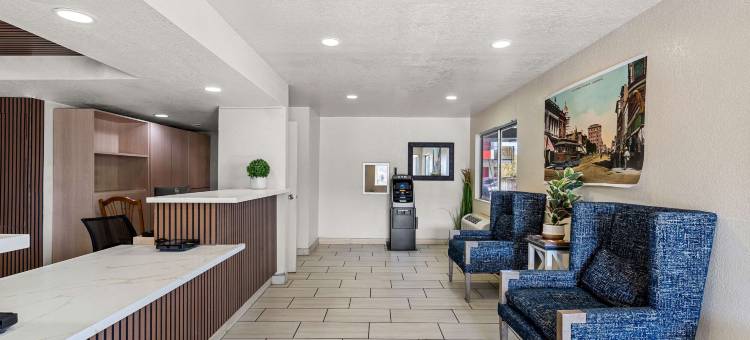 伊科诺旅馆斯托克顿近 I-5展览会场(Econo Lodge Stockton Near I-5 Fairgrounds)图片