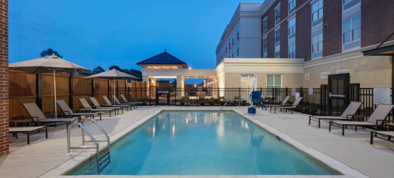 杰克逊-麦迪逊万怡酒店(Courtyard Jackson Madison)图片