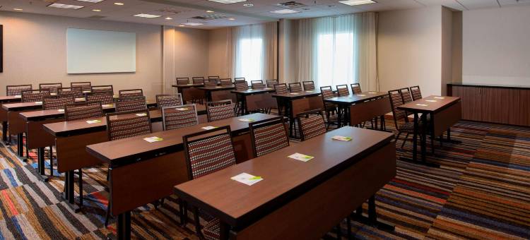 林奇堡自由大学万豪万枫酒店(Fairfield Inn & Suites Lynchburg Liberty University)图片