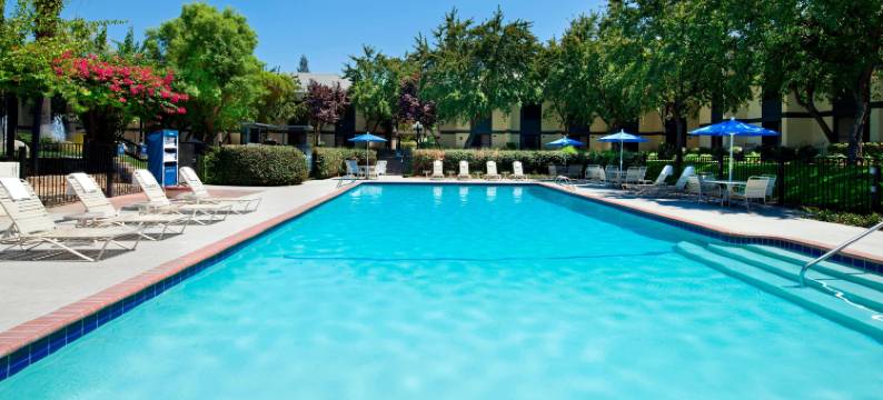 贝克斯菲尔德福朋喜来登酒店(Four Points by Sheraton Bakersfield)图片