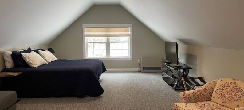 Outdoor family fun on beautiful Messer Pond - 11 miles from Mt Sunapee!图片