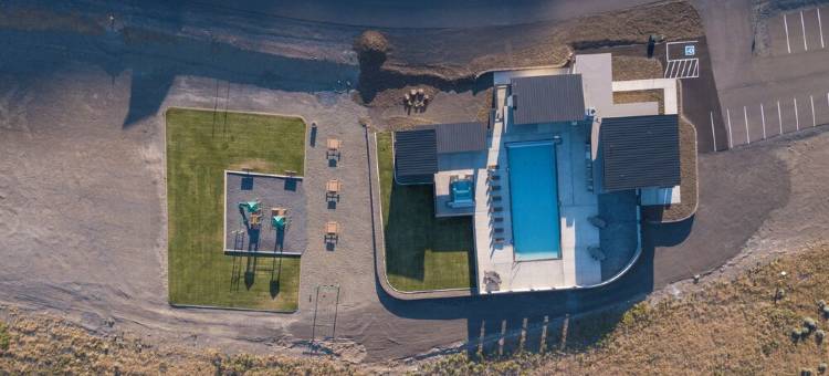 Wild Horse - hot tub, fire pits, game room, EV charger, 15 min to the Gorge图片
