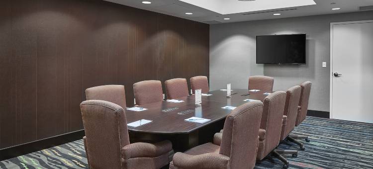 希尔顿Homewood套房-卡尔加里机场(Homewood Suites by Hilton Calgary-Airport)图片