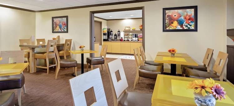 迈阿密卡特勒湾拉昆塔温德姆套房酒店(La Quinta Inn & Suites by Wyndham Miami Cutler Bay)图片