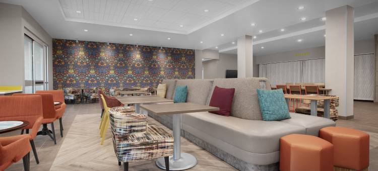 凤凰城北欢乐谷希尔顿惠庭酒店(Home2 Suites by Hilton Phoenix North Happy Valley)图片