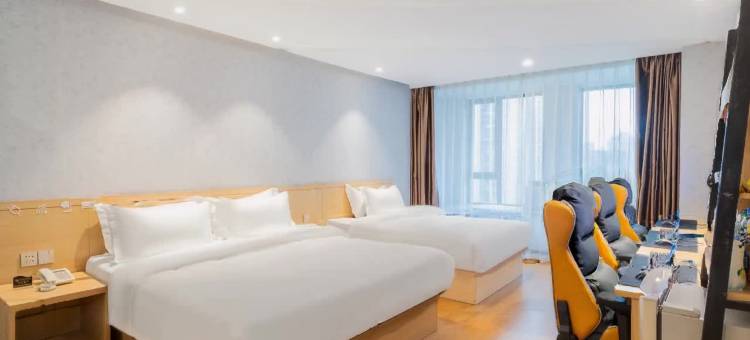 网鱼电竞酒店(成都建设路东郊记忆店)图片